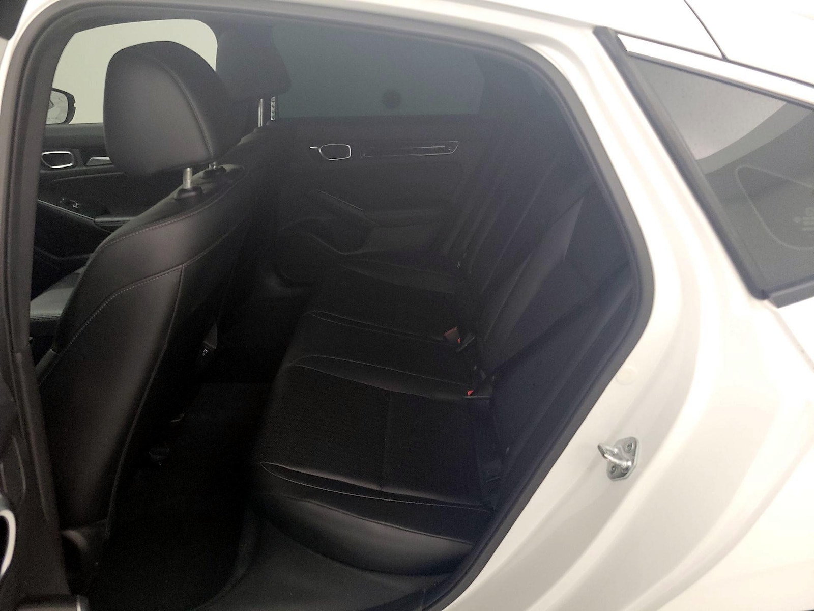 2022 Honda Civic Hatchback Sport Touring - Photo 22
