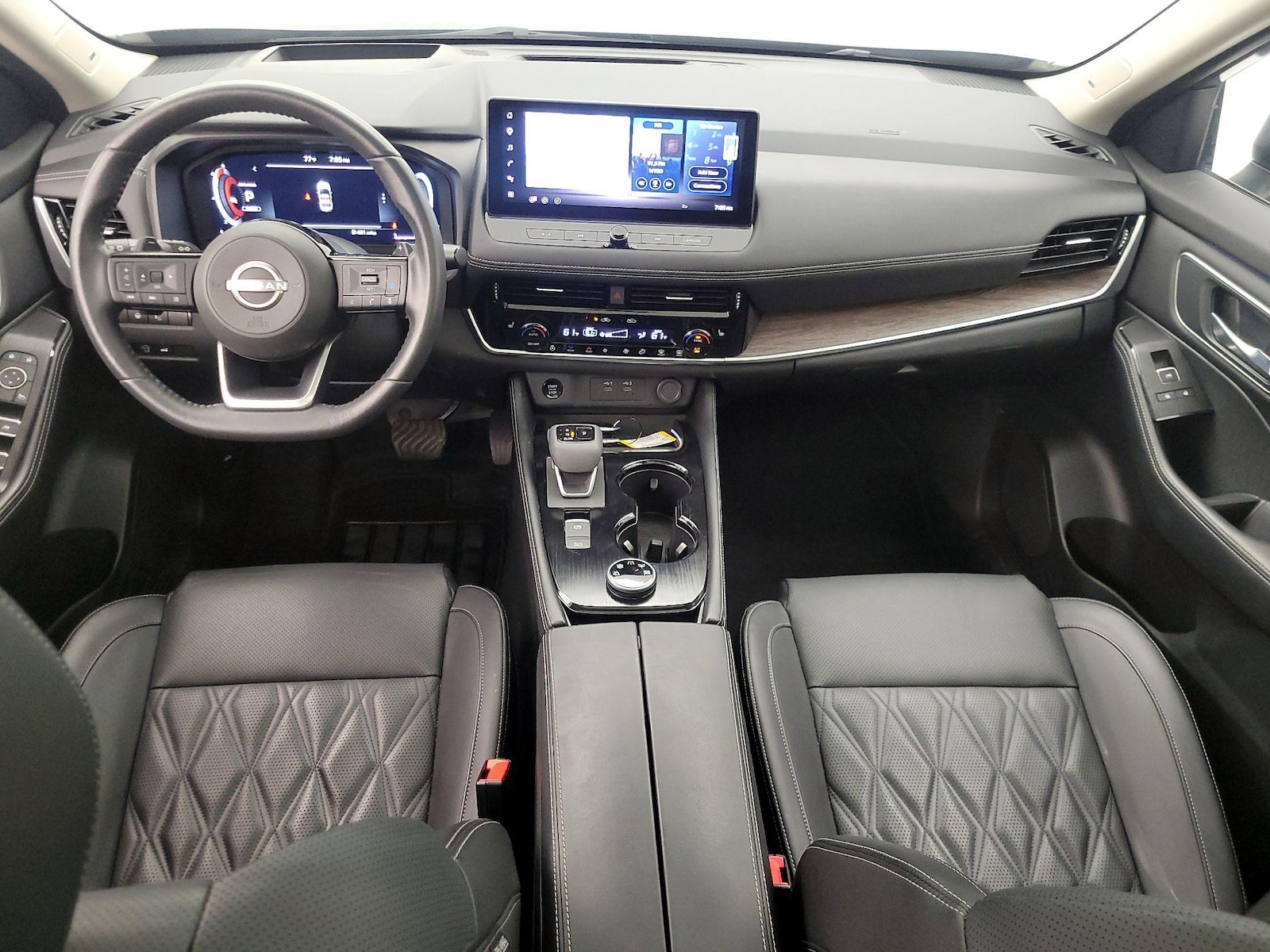 2024 Nissan Rogue Platinum - Photo 10