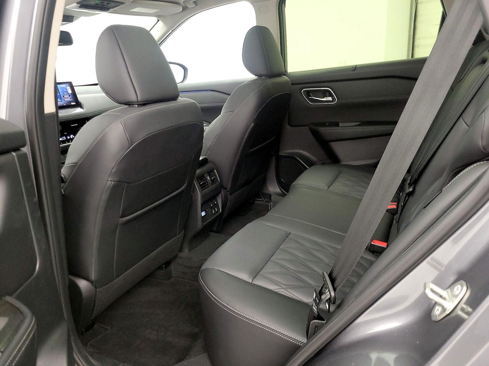 2024 Nissan Rogue Platinum - Photo 21