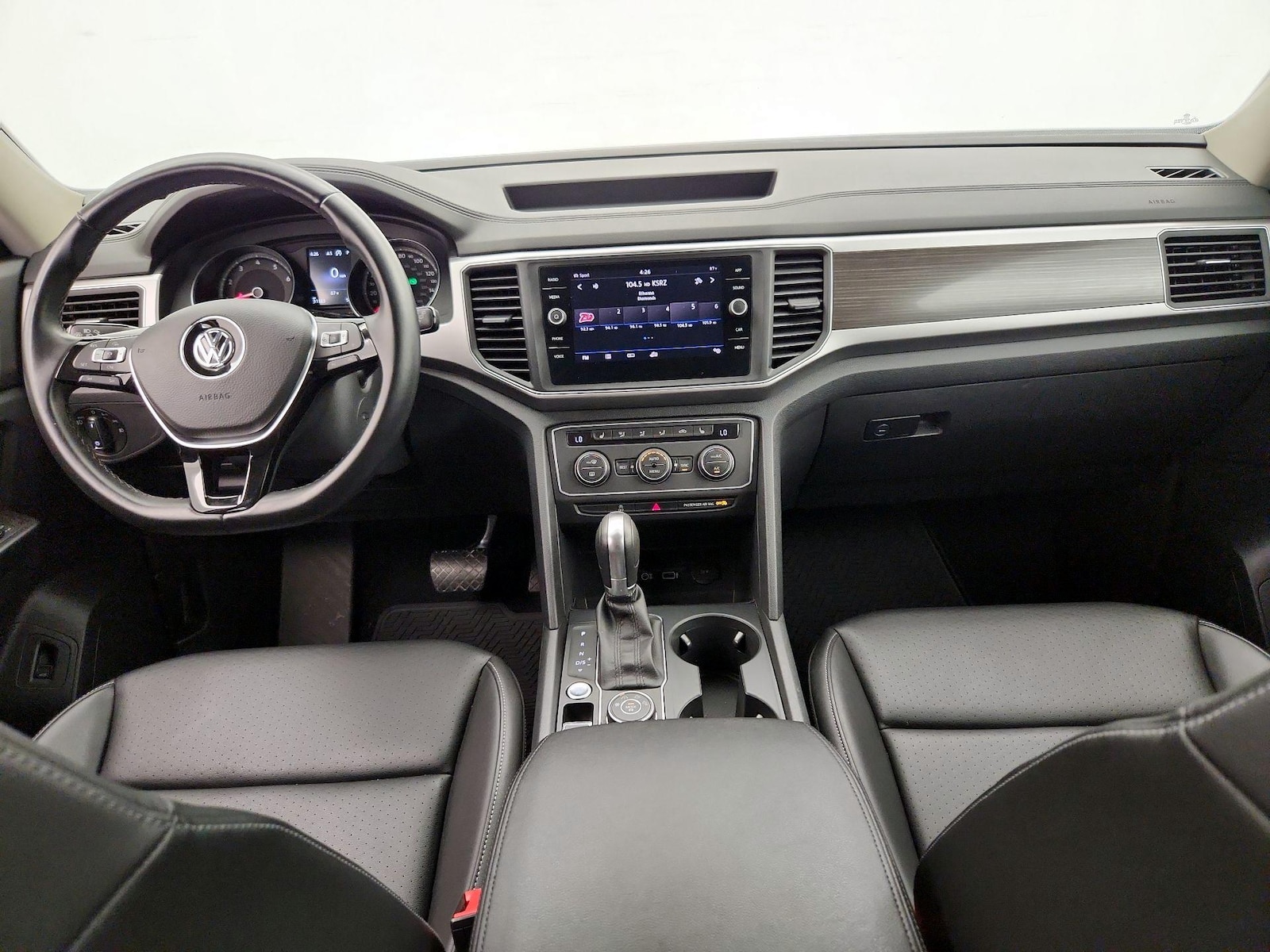 2018 Volkswagen Atlas SE w/Tech - Photo 10