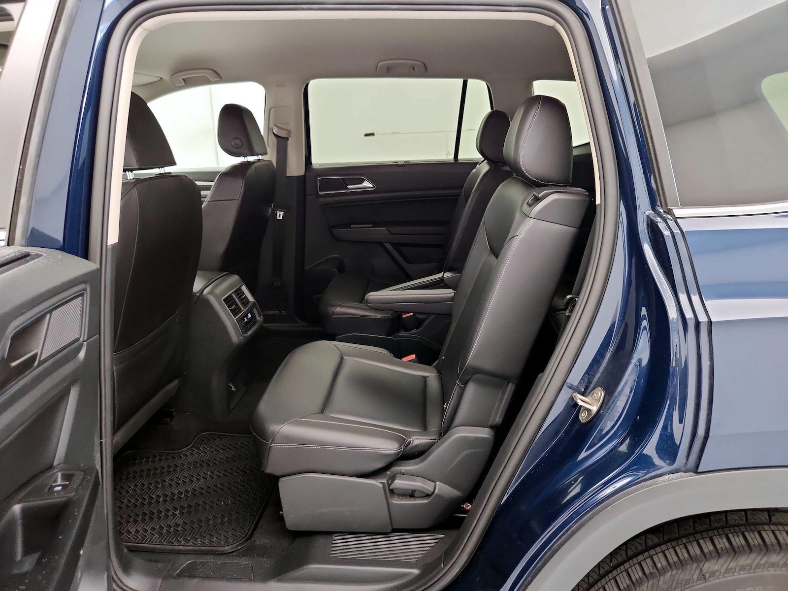2018 Volkswagen Atlas SE w/Tech - Photo 20