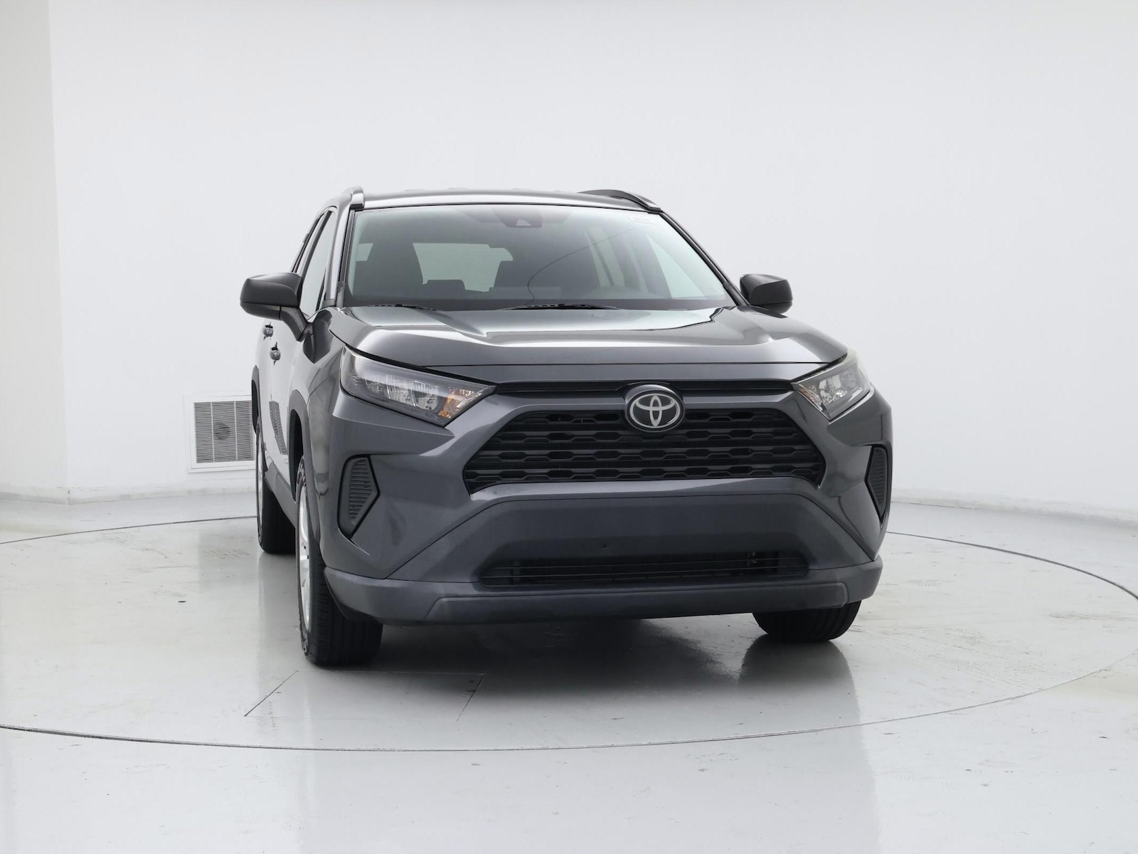 2019 Toyota RAV4 LE - Photo 6