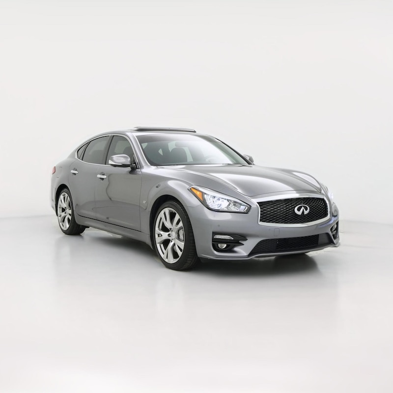 2018 Infiniti Q70 Luxe