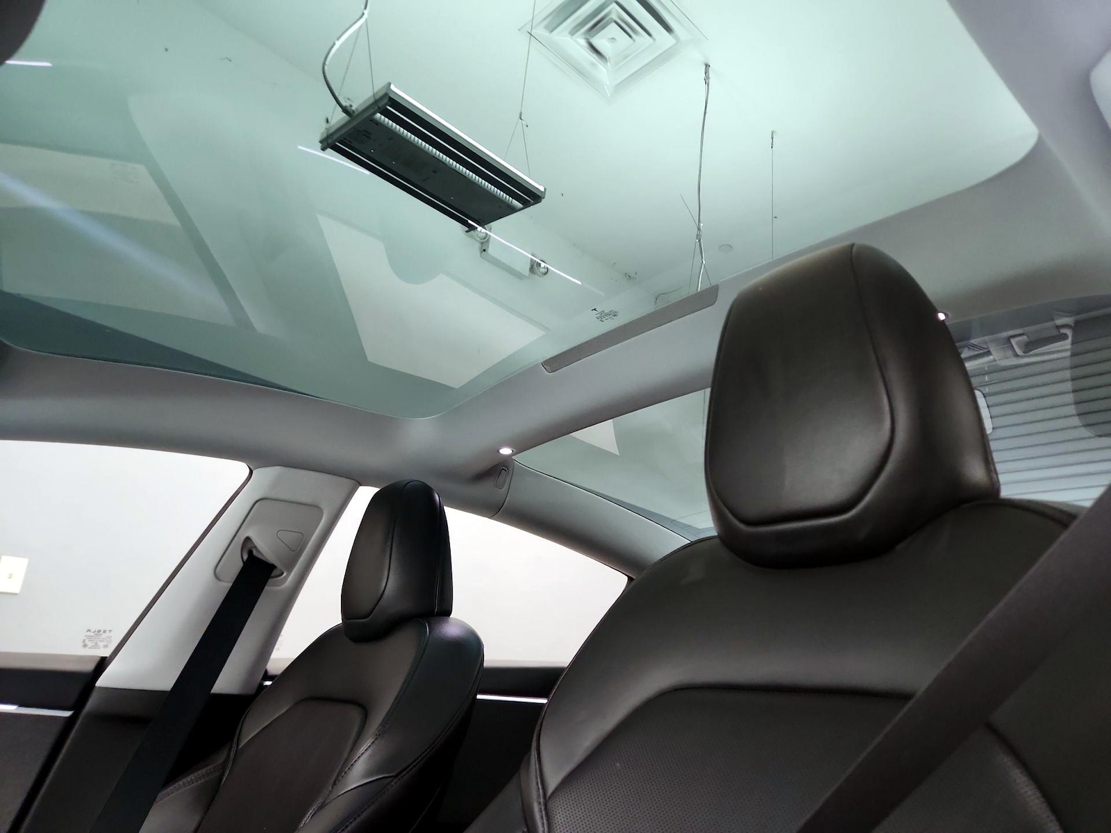 Skylight(s) & Overhead Airbags