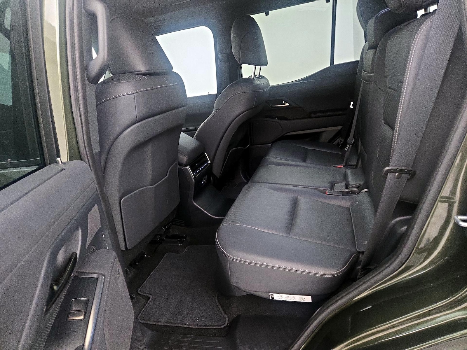 Rear Air Conditioning