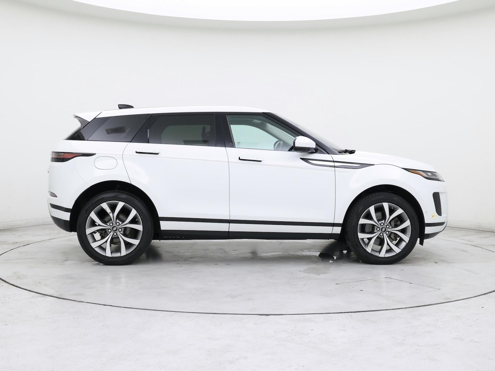 2020 Land Rover Range Rover Evoque SE - Photo 8