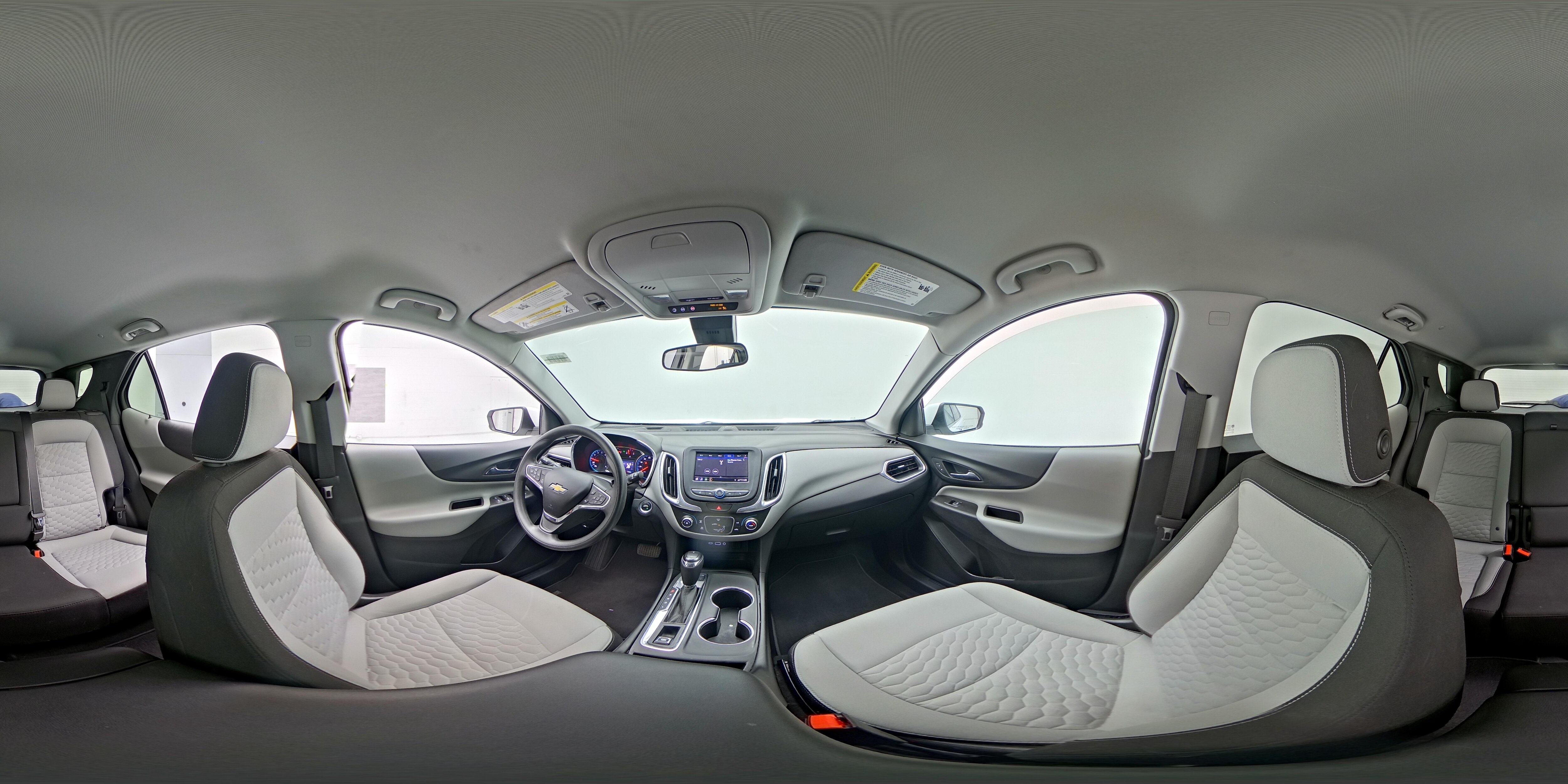 2020 Chevrolet Equinox LT - Photo 25