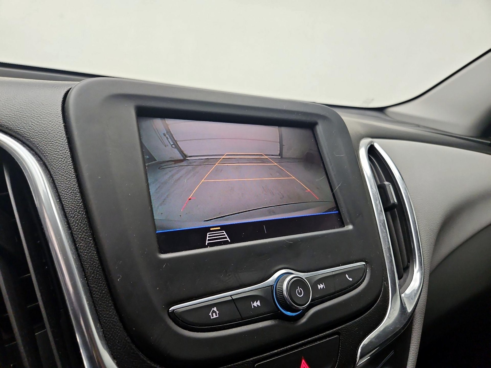 2020 Chevrolet Equinox LT - Photo 15