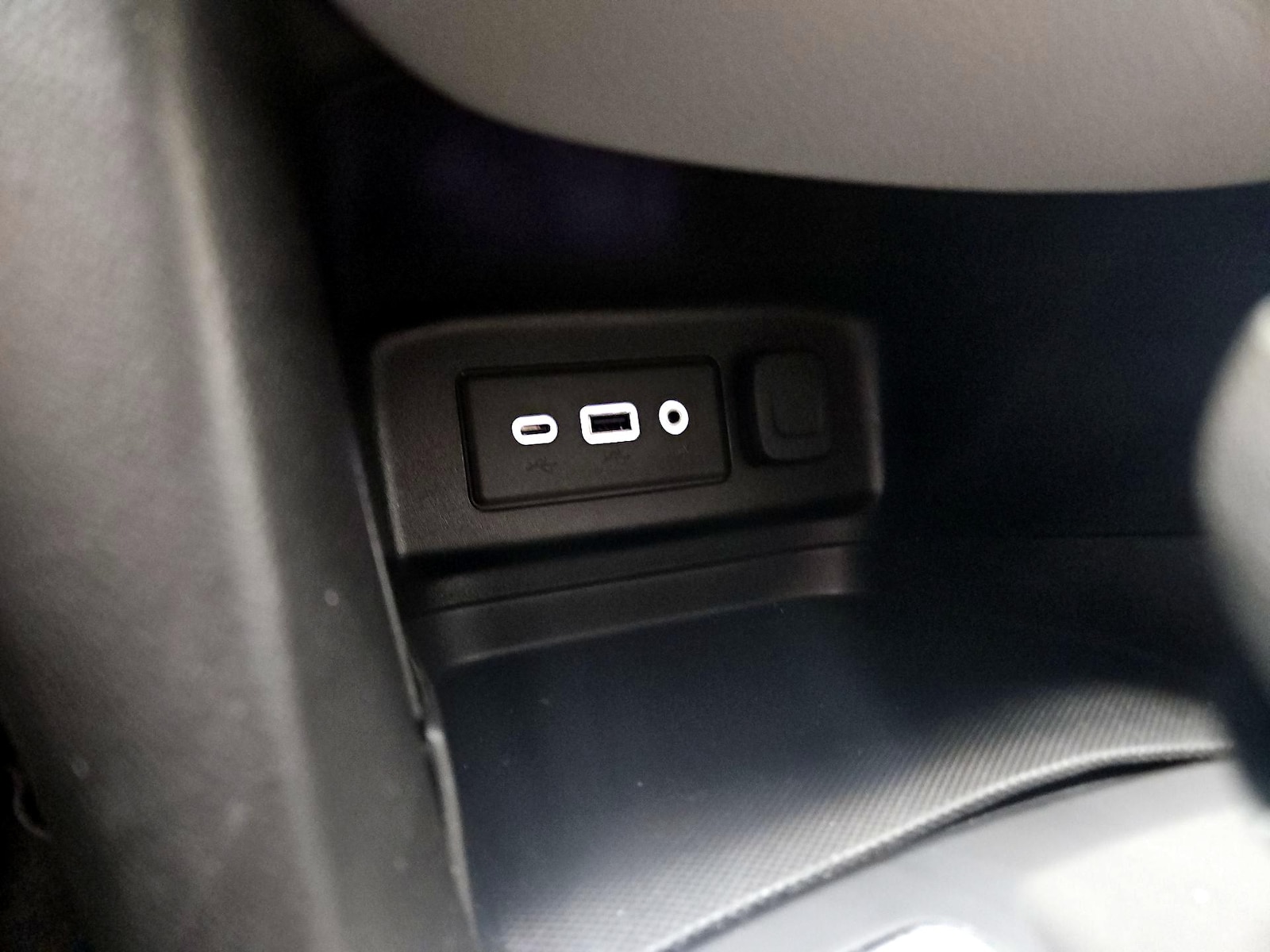 2020 Chevrolet Equinox LT - Photo 19