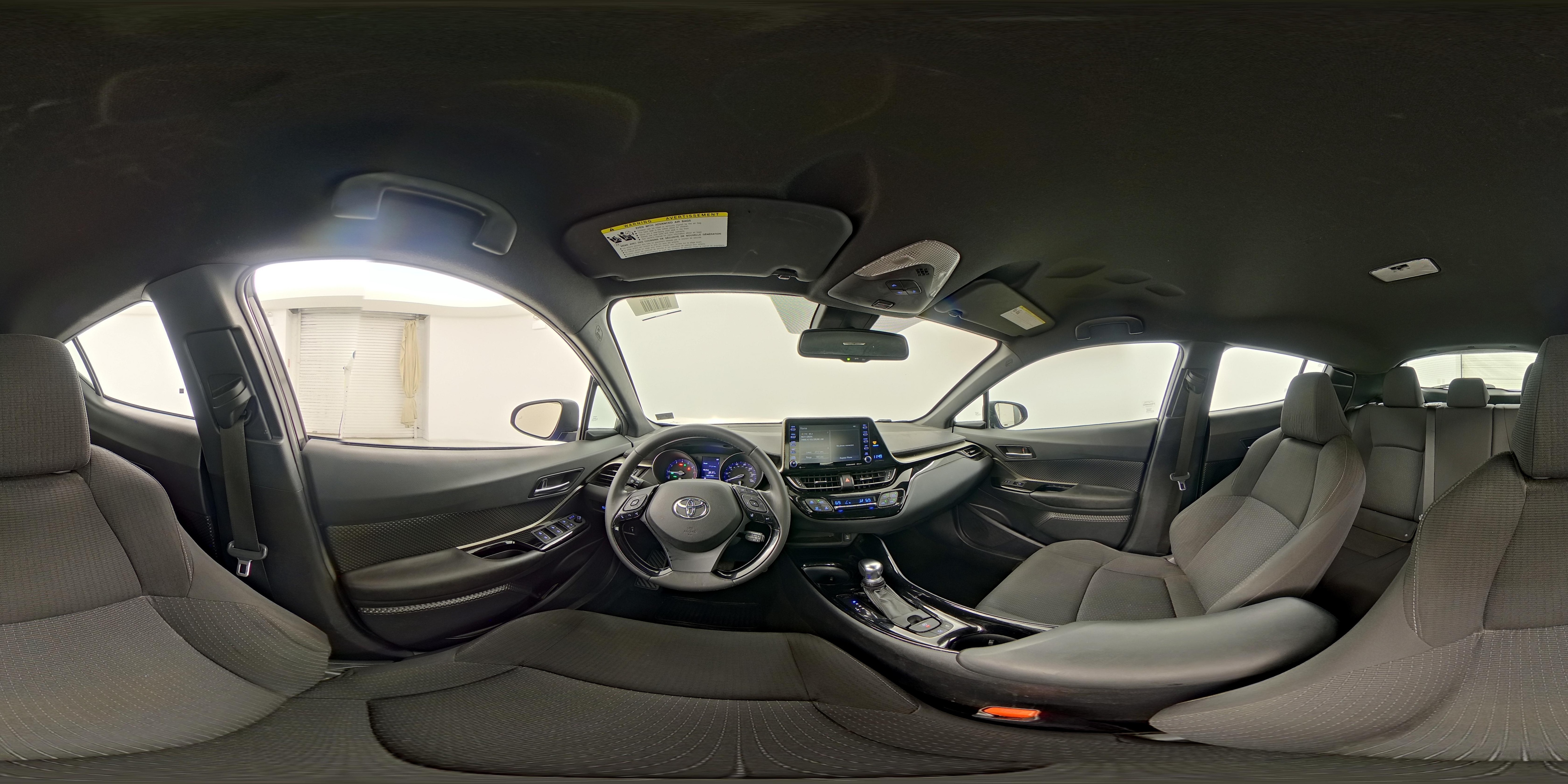 2019 Toyota C-HR XLE - Photo 26