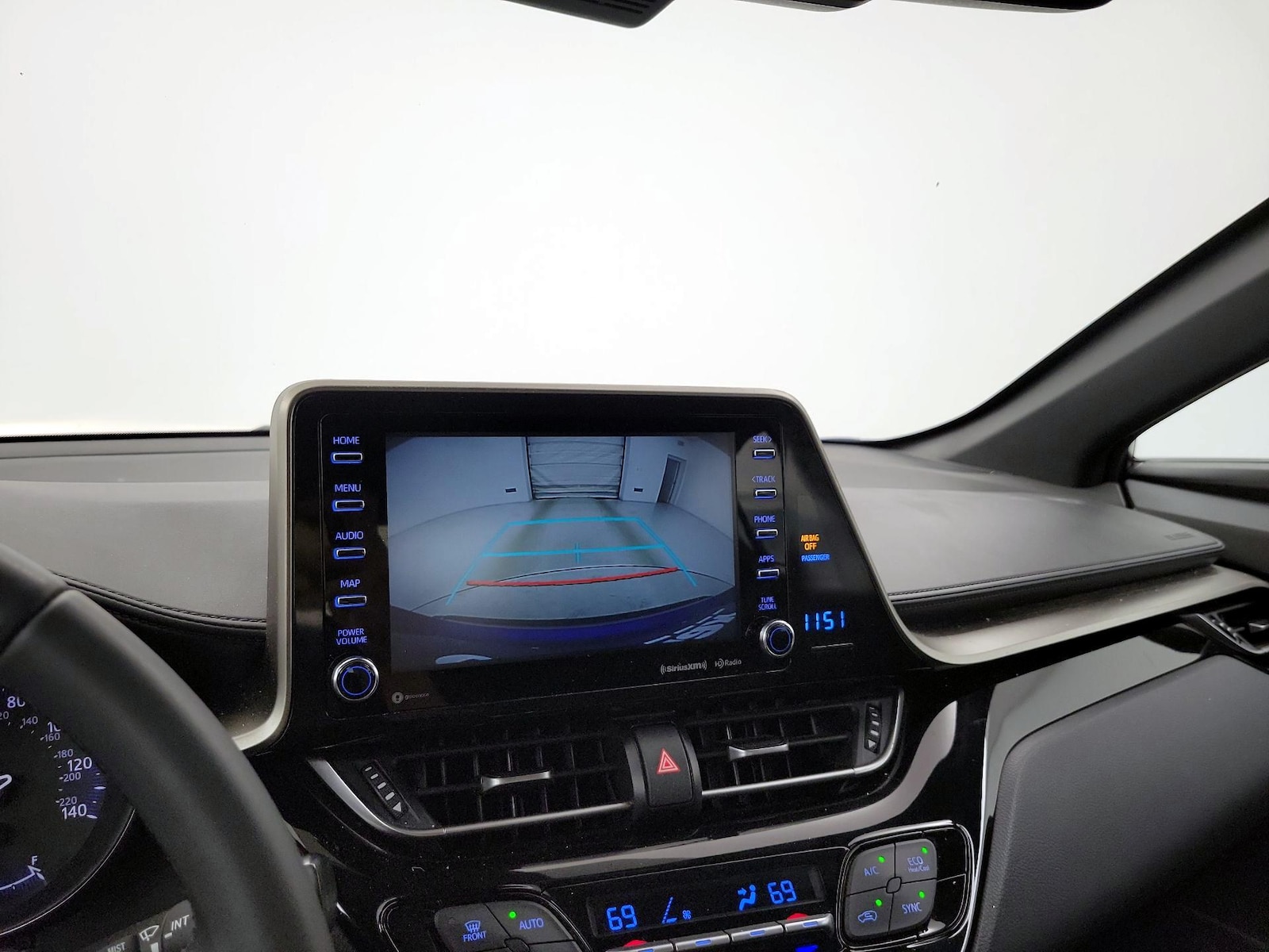 2019 Toyota C-HR XLE - Photo 15
