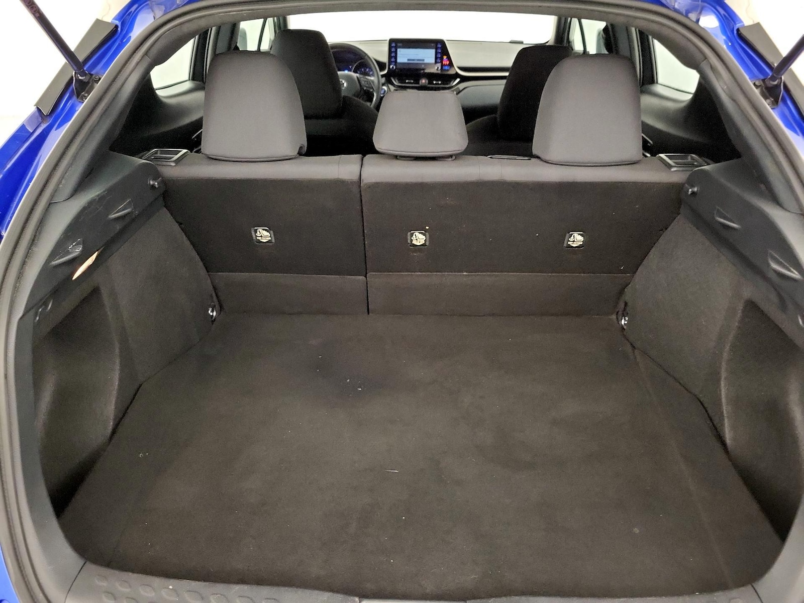 2019 Toyota C-HR XLE - Photo 21