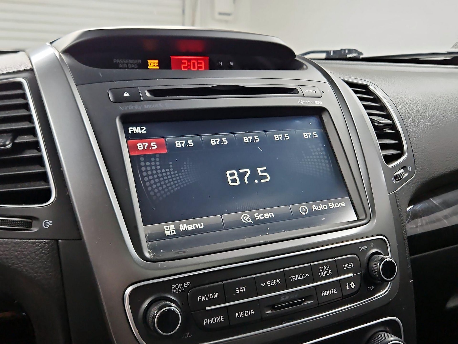 2015 Kia Sorento EX - Photo 17