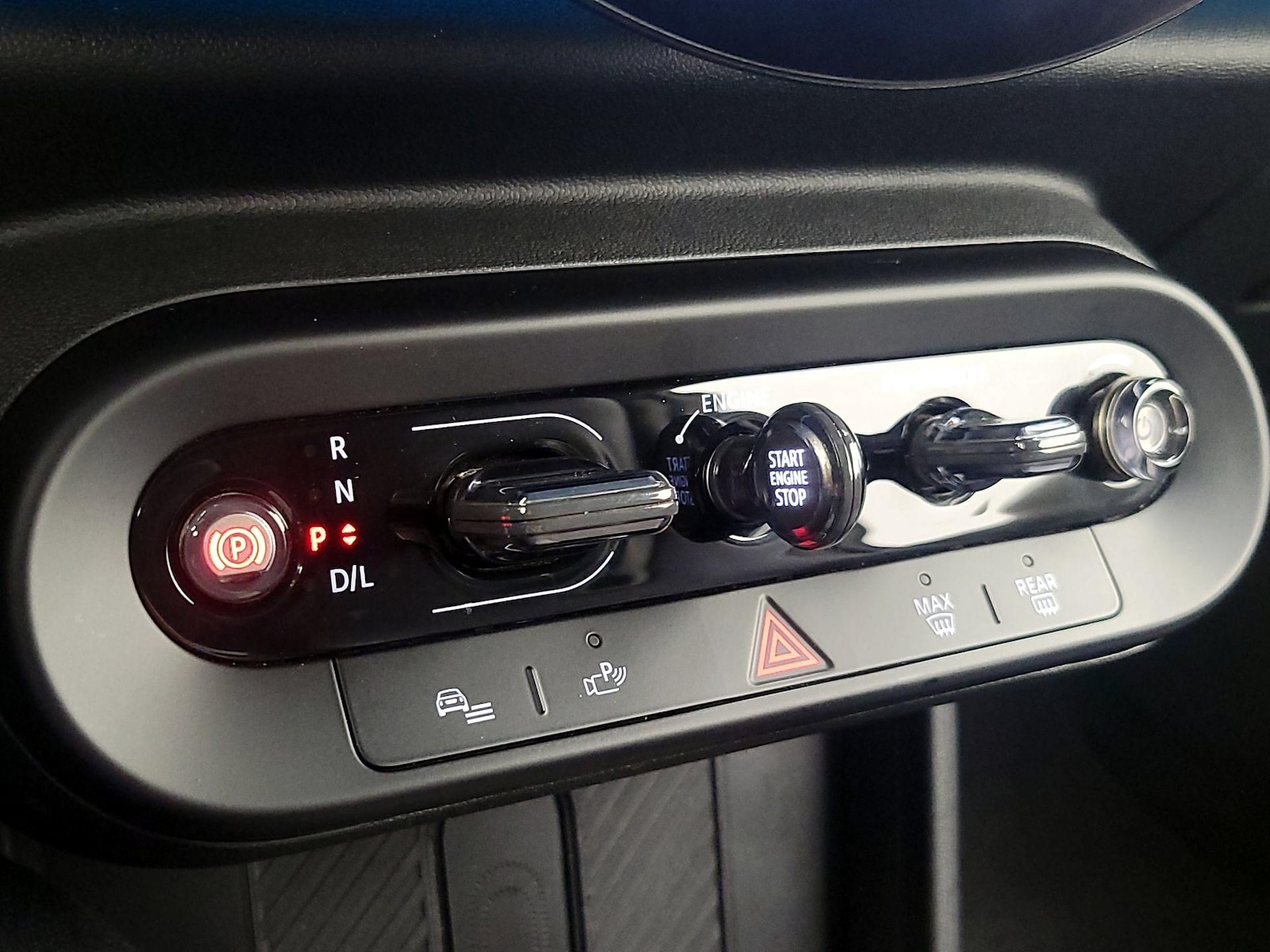 2025 MINI Hardtop 2 Door S - Photo 17