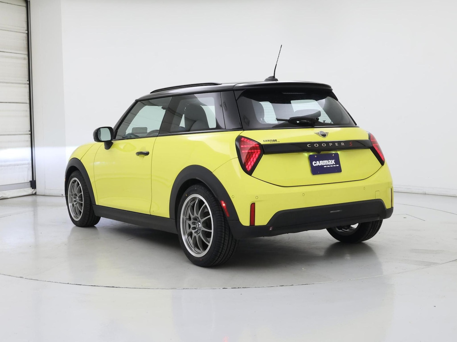 2025 MINI Hardtop 2 Door S - Photo 3