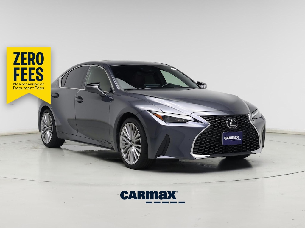 2022 Lexus IS