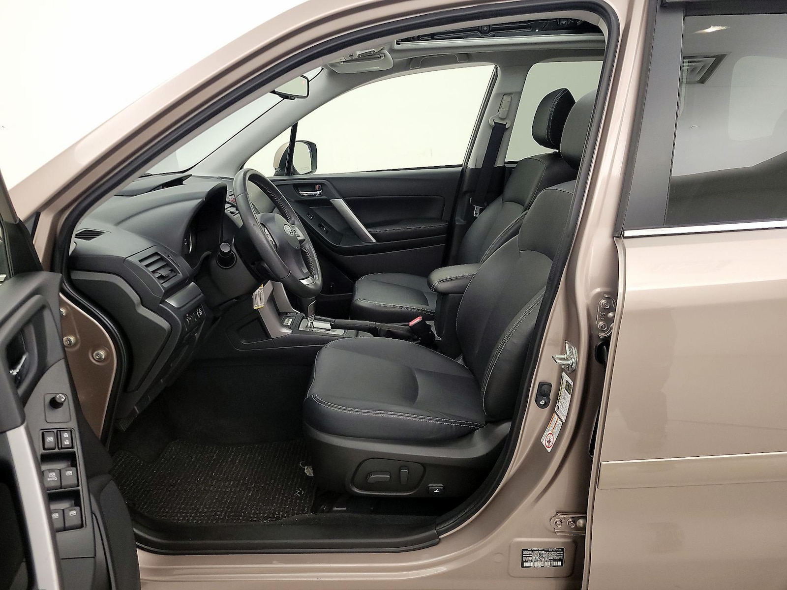 2015 Subaru Forester i Limited - Photo 10