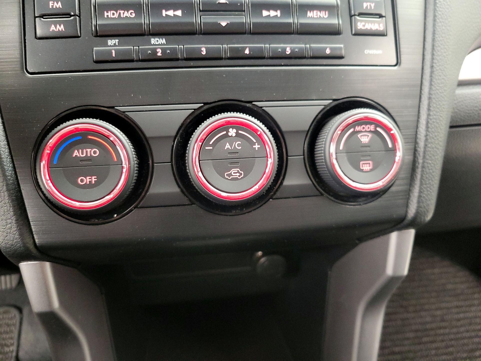 2015 Subaru Forester i Limited - Photo 15