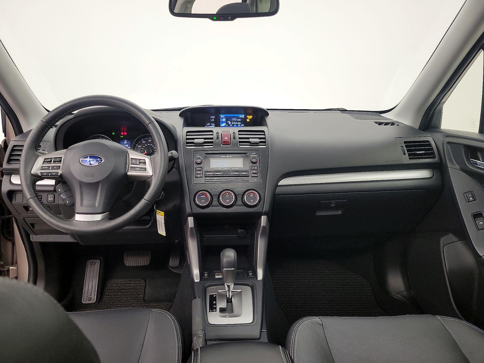 2015 Subaru Forester i Limited - Photo 8