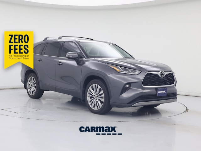 Gray 2022 Toyota Highlander SUV / Crossover All-Wheel Drive Automatic