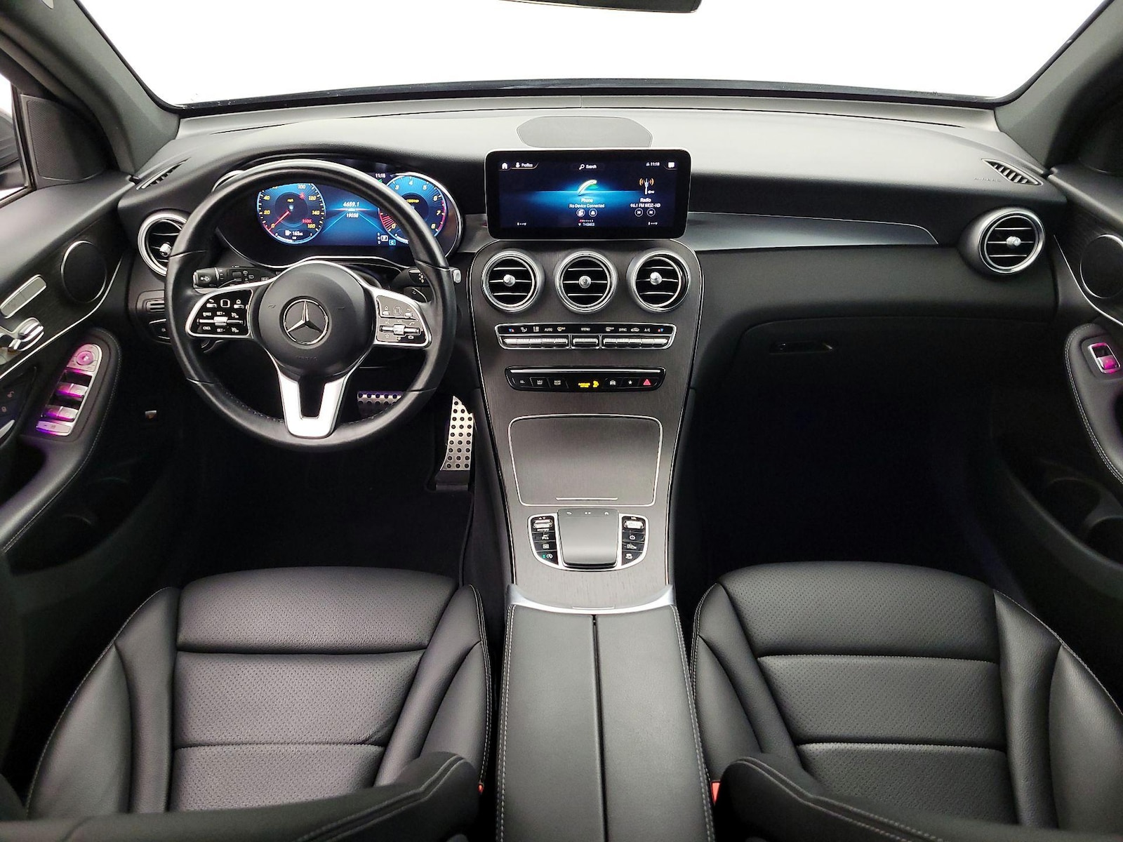 2022 Mercedes-Benz GLC GLC300 - Photo 10