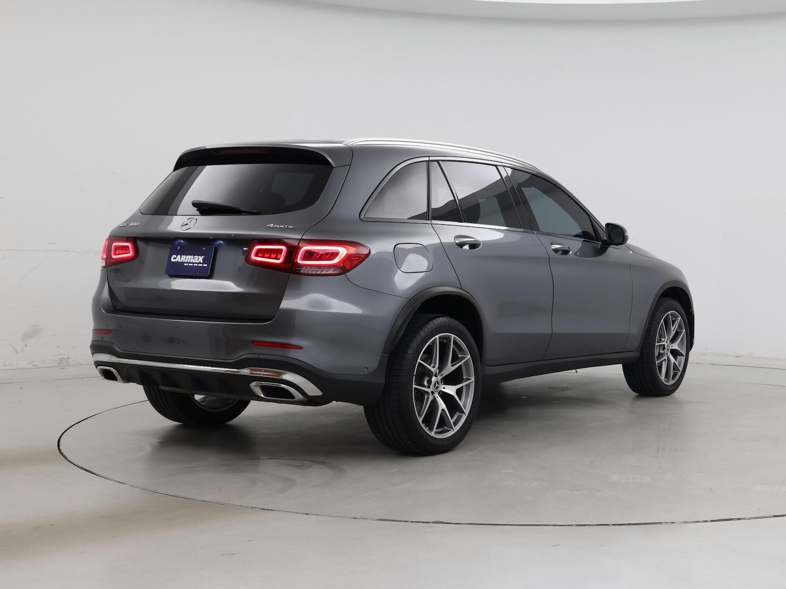 2022 Mercedes-Benz GLC GLC300 - Photo 9