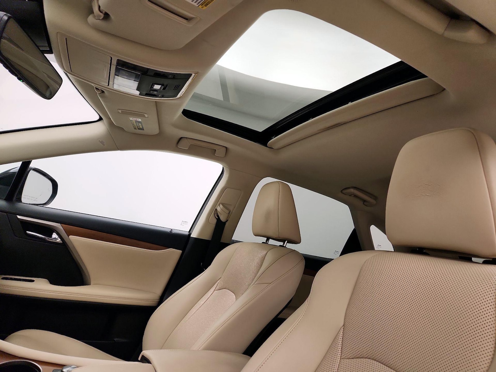 Sunroof(s) & Overhead Airbags