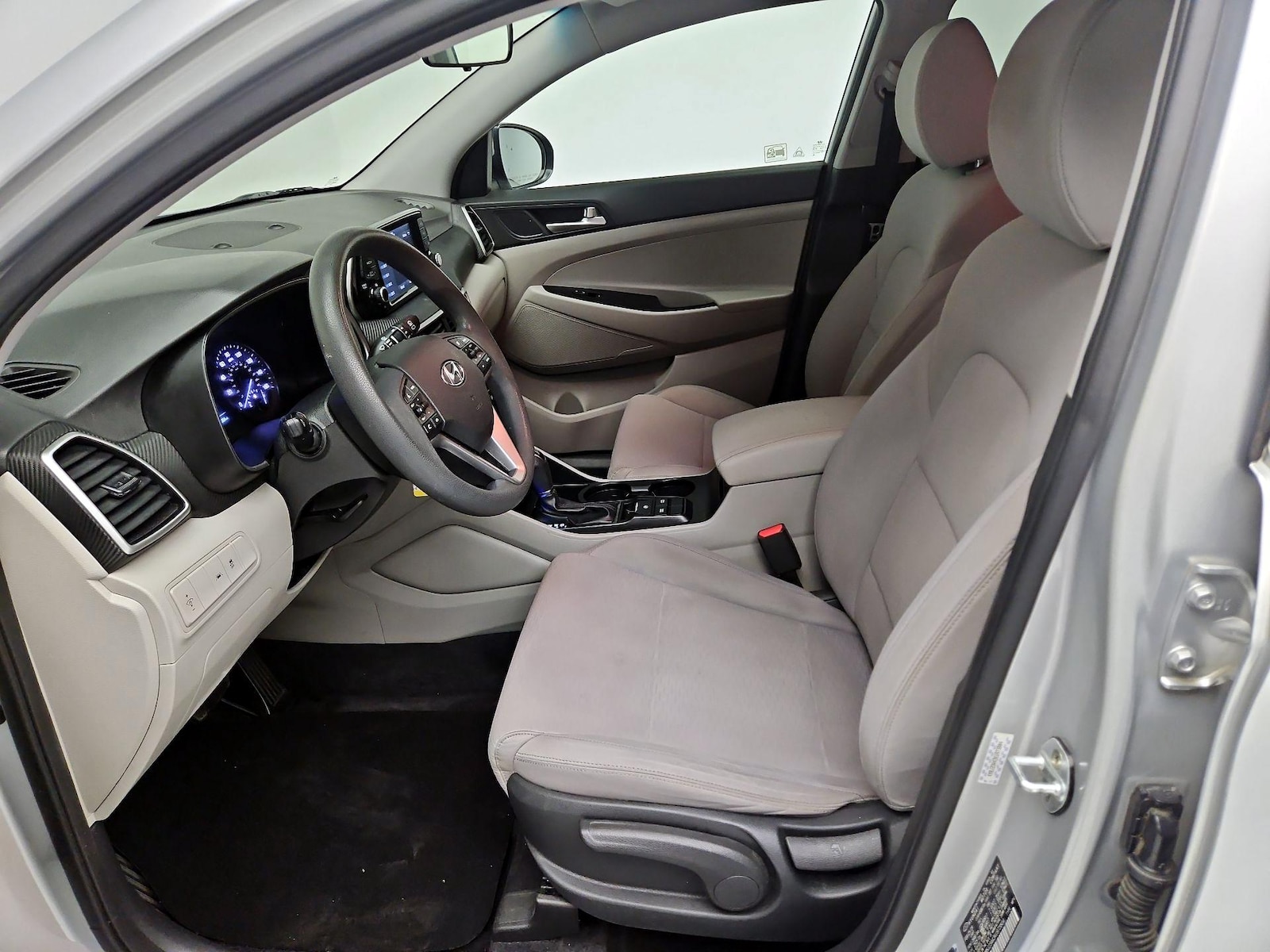 2019 Hyundai Tucson SE - Photo 12