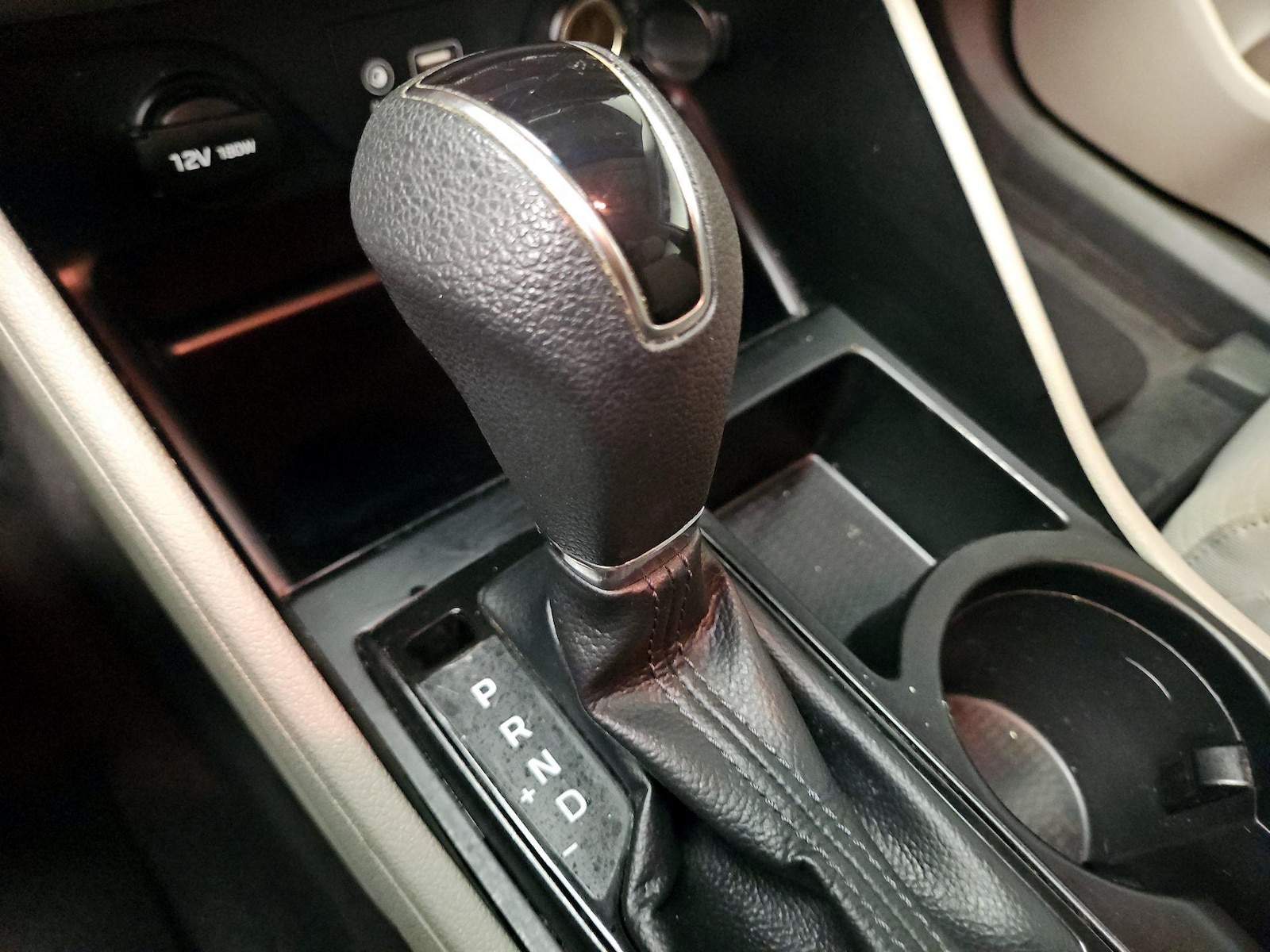 2019 Hyundai Tucson SE - Photo 18