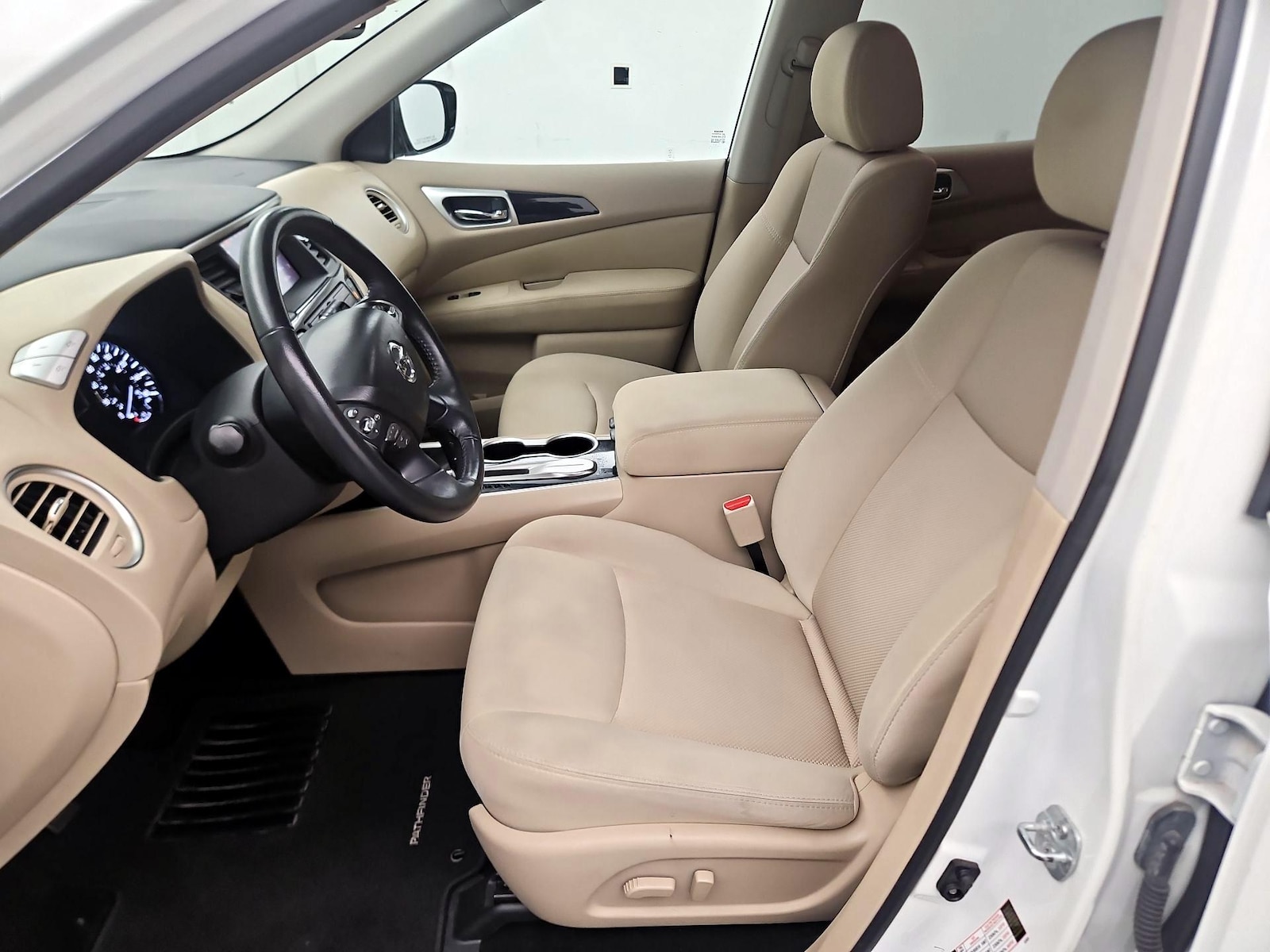 Power Seat(s) & Side Airbags