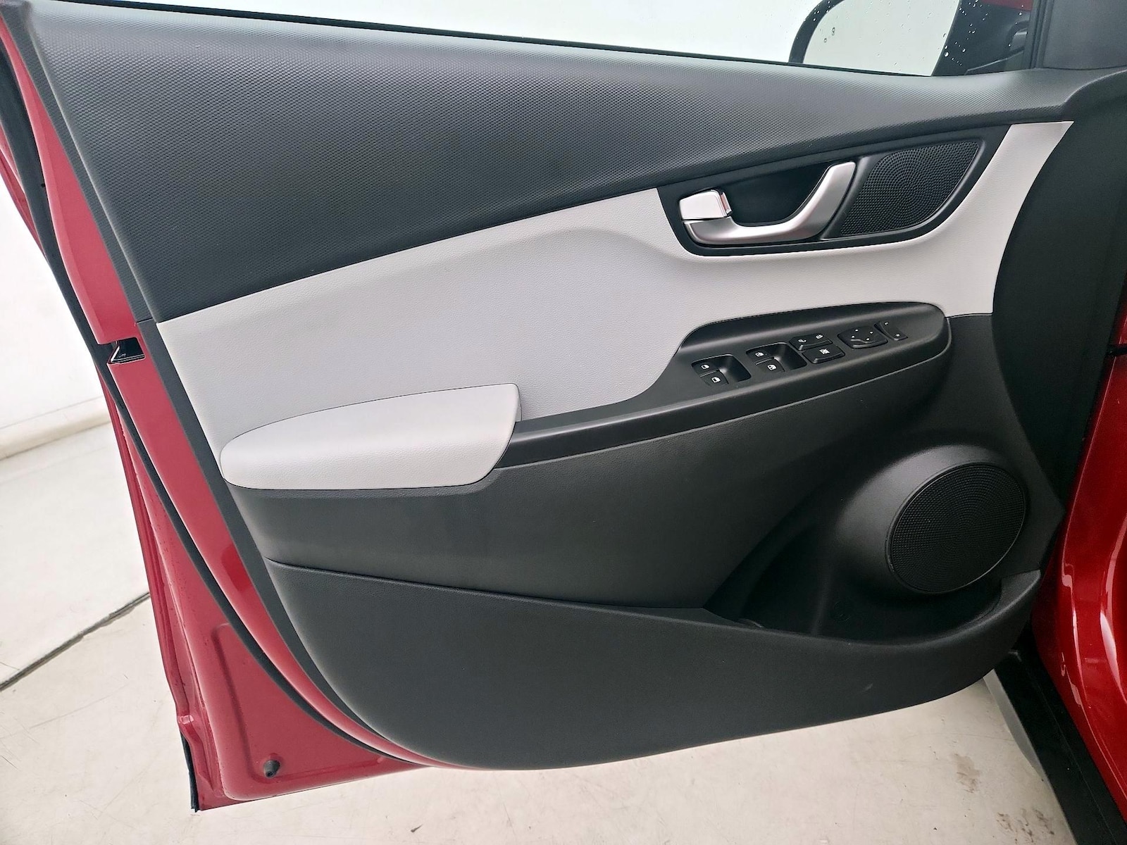 2022 Hyundai Kona SEL - Photo 11