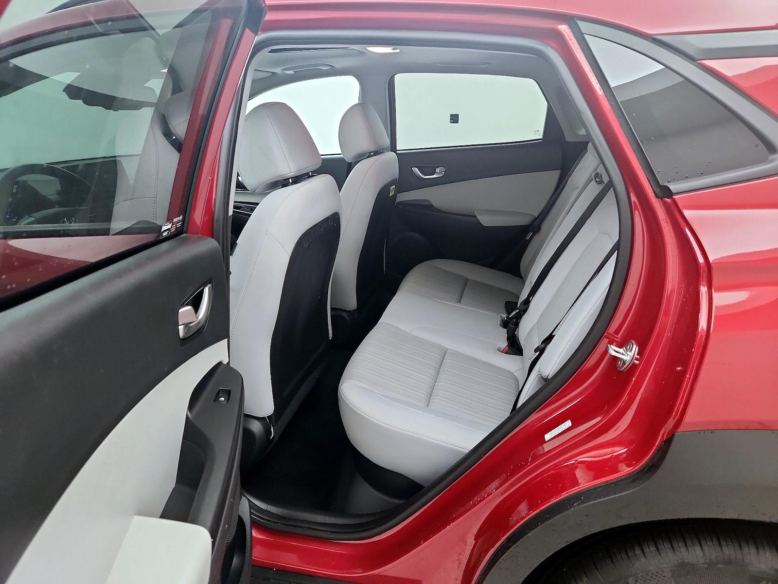 2022 Hyundai Kona SEL - Photo 19