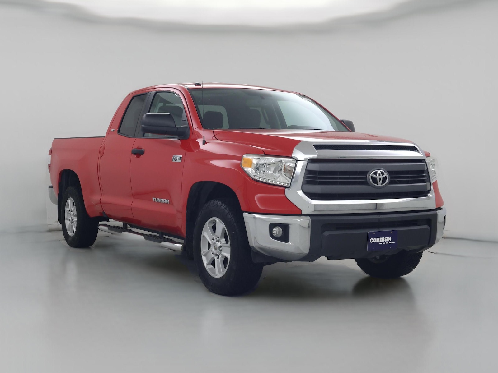 Bed Liner & Tow Hitch