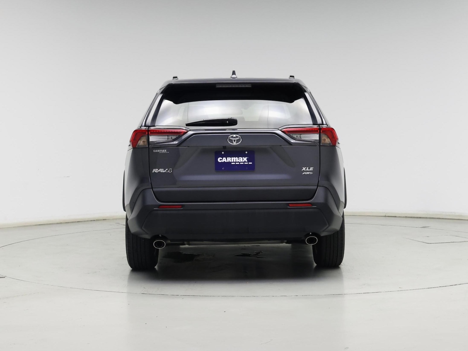 2024 Toyota RAV4 XLE - Photo 7