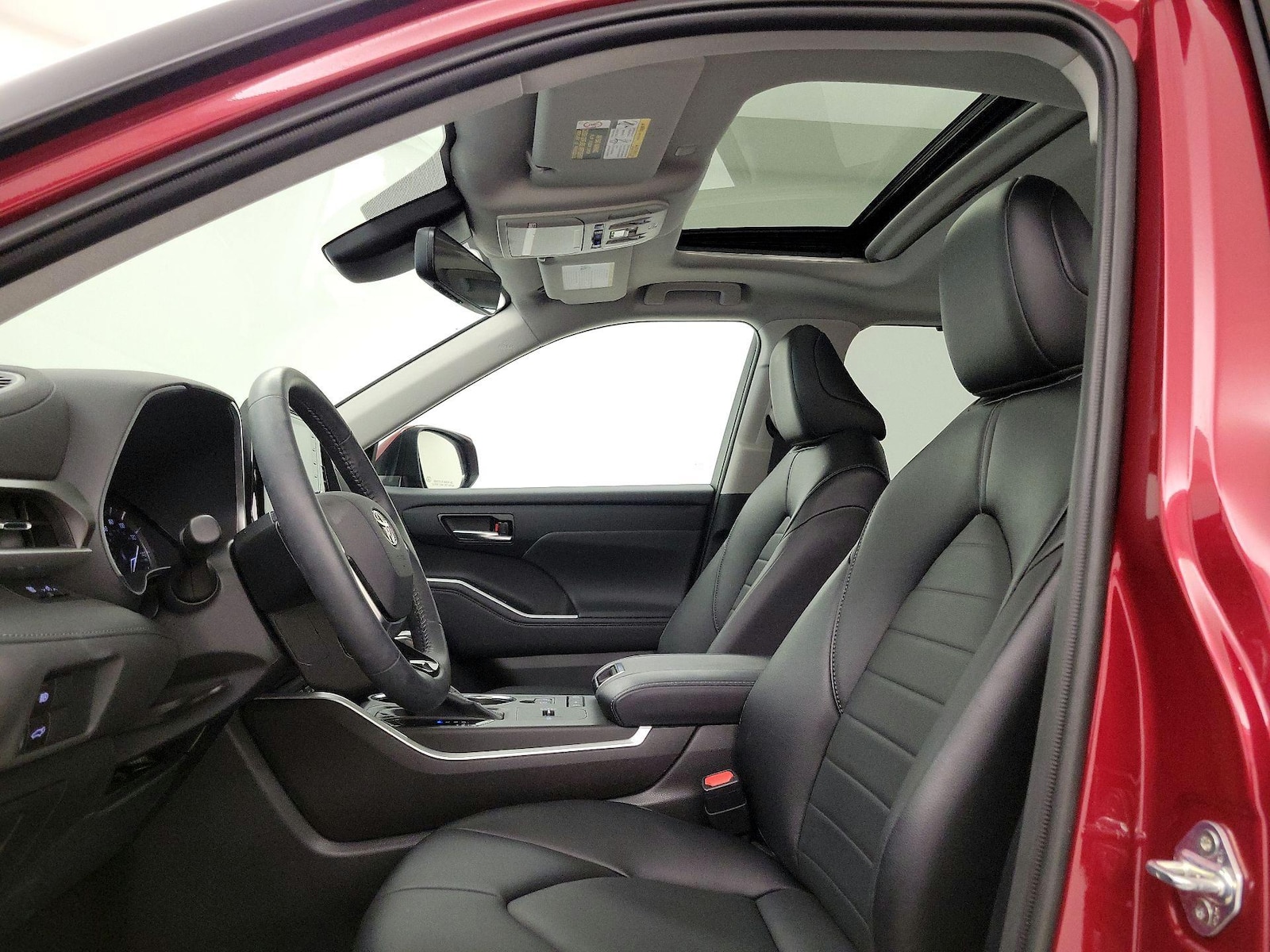Sunroof(s) & Overhead Airbags