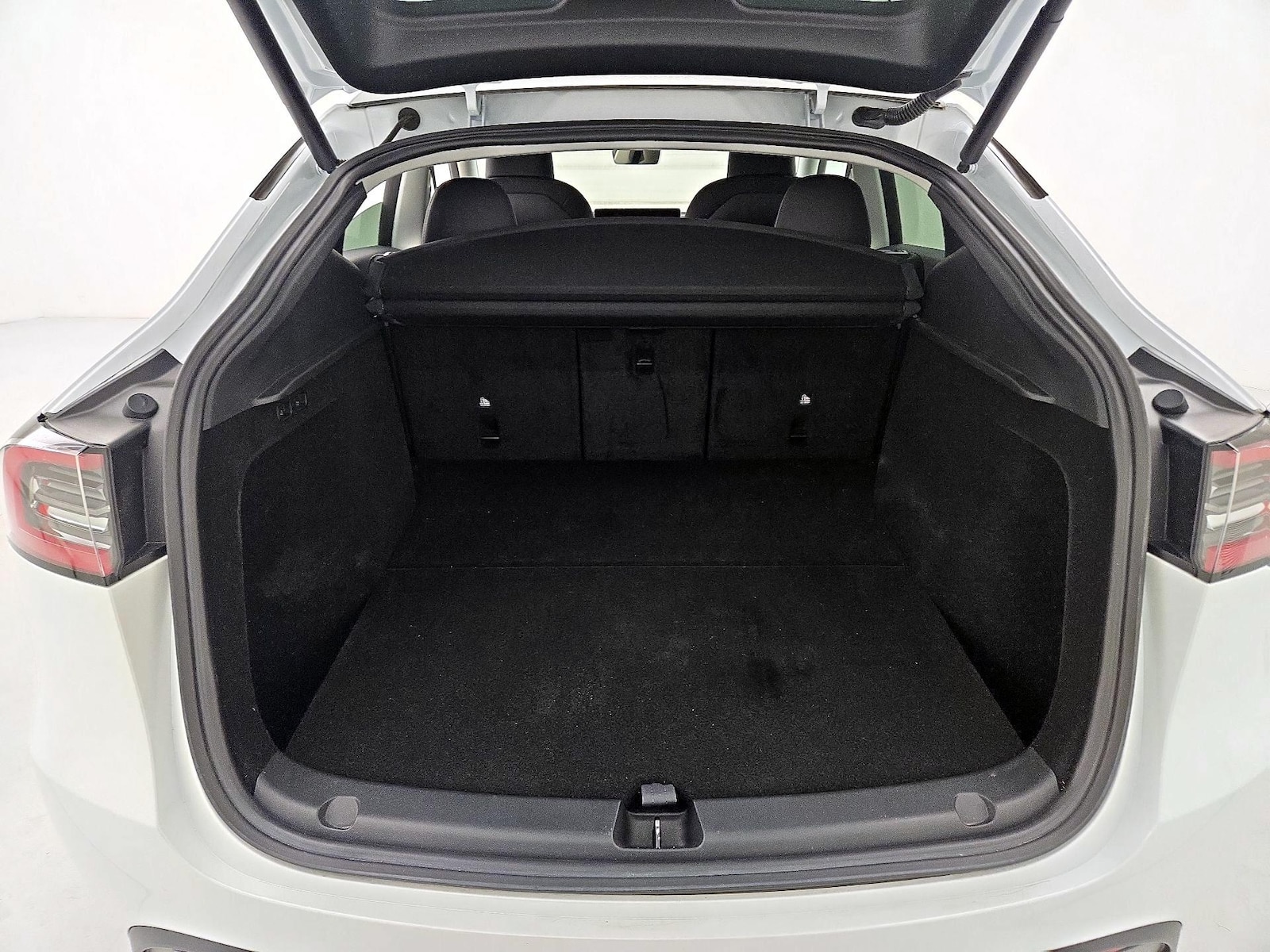 2023 Tesla Model Y Performance - Photo 21