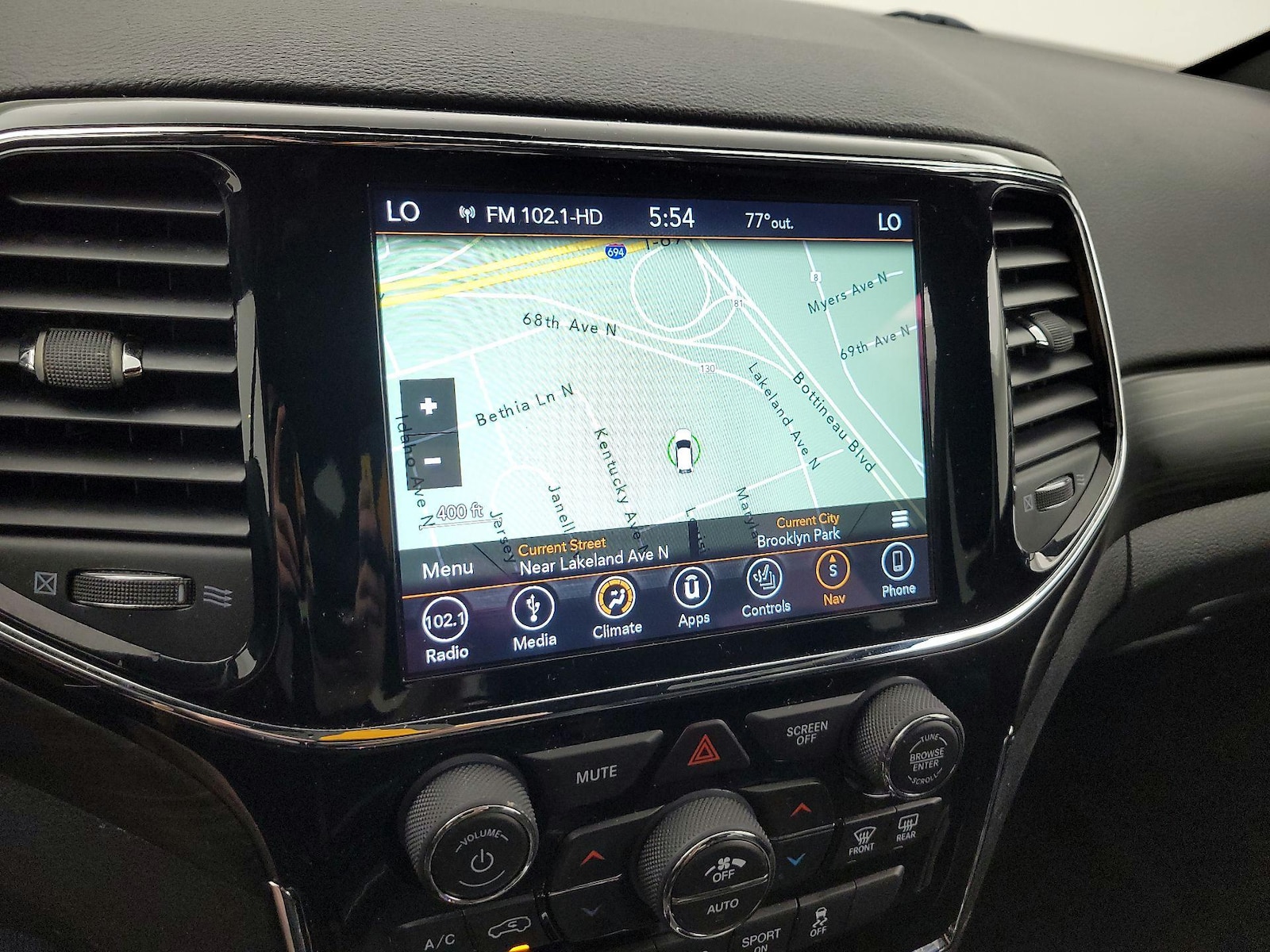 2019 Jeep Grand Cherokee Altitude - Photo 15