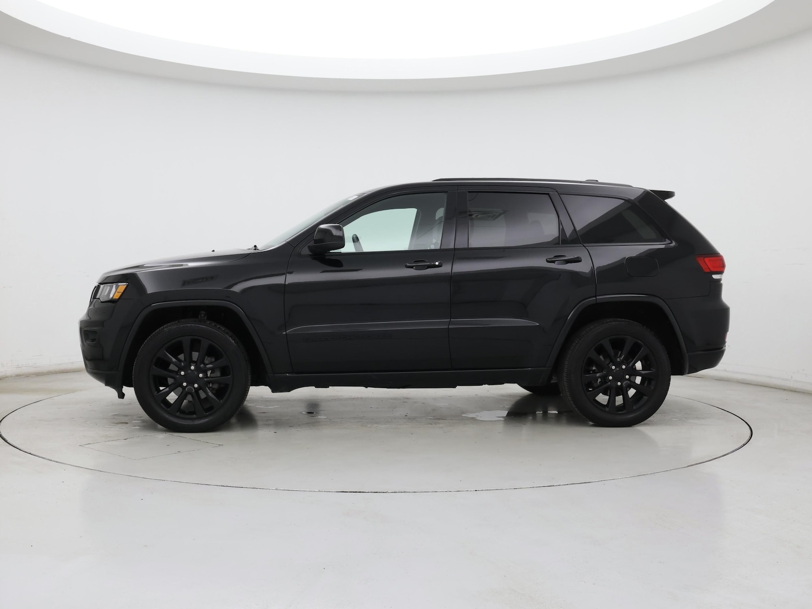 2019 Jeep Grand Cherokee Altitude - Photo 4