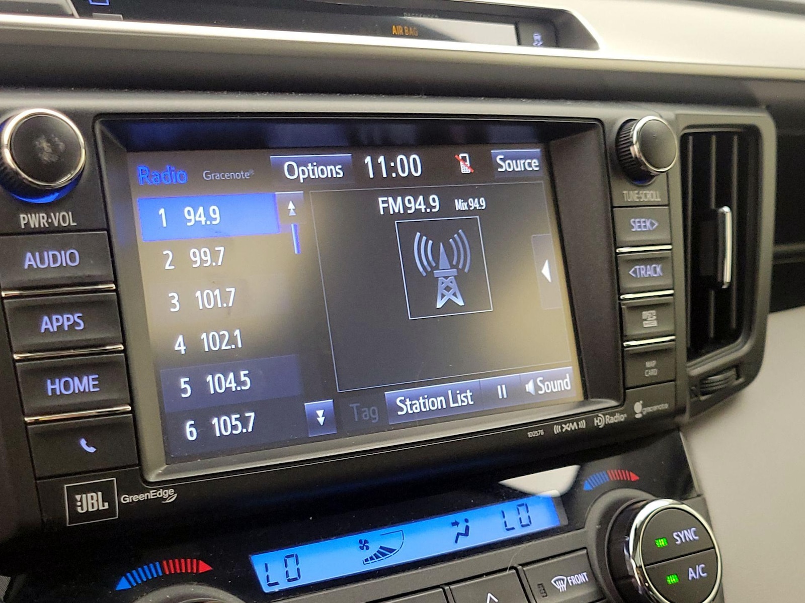 2016 Toyota RAV4 Limited - Photo 16
