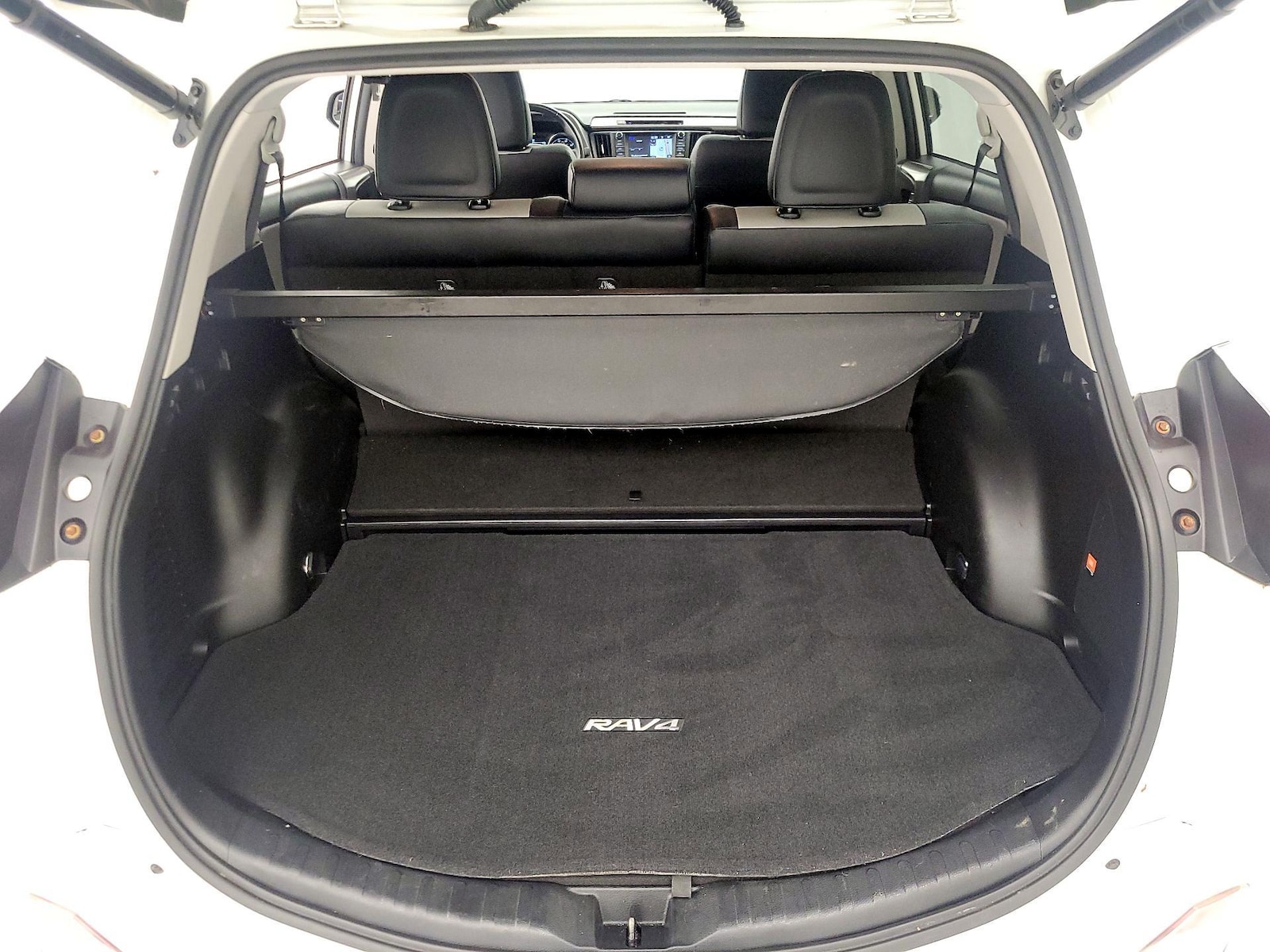 2016 Toyota RAV4 Limited - Photo 22