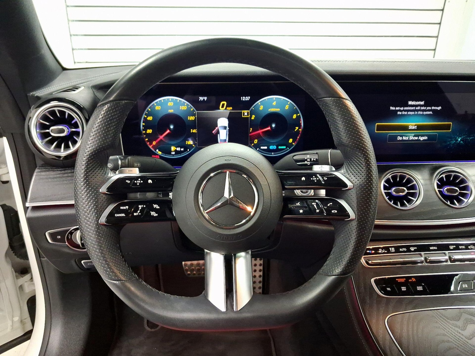 2022 Mercedes-Benz E-Class E450 - Photo 11