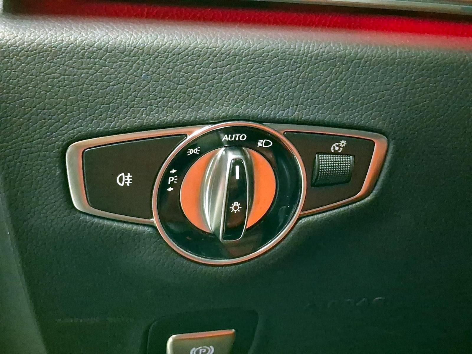 2022 Mercedes-Benz E-Class E450 - Photo 14