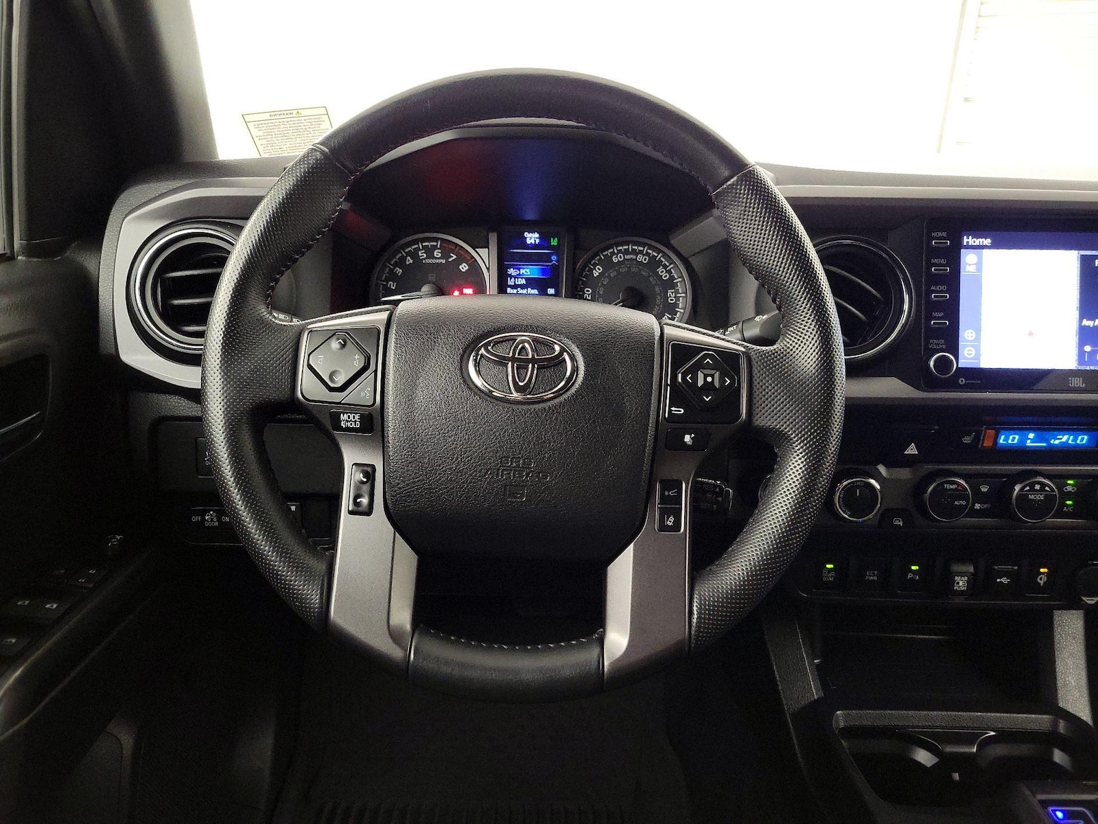 2023 Toyota Tacoma TRD Sport - Photo 11
