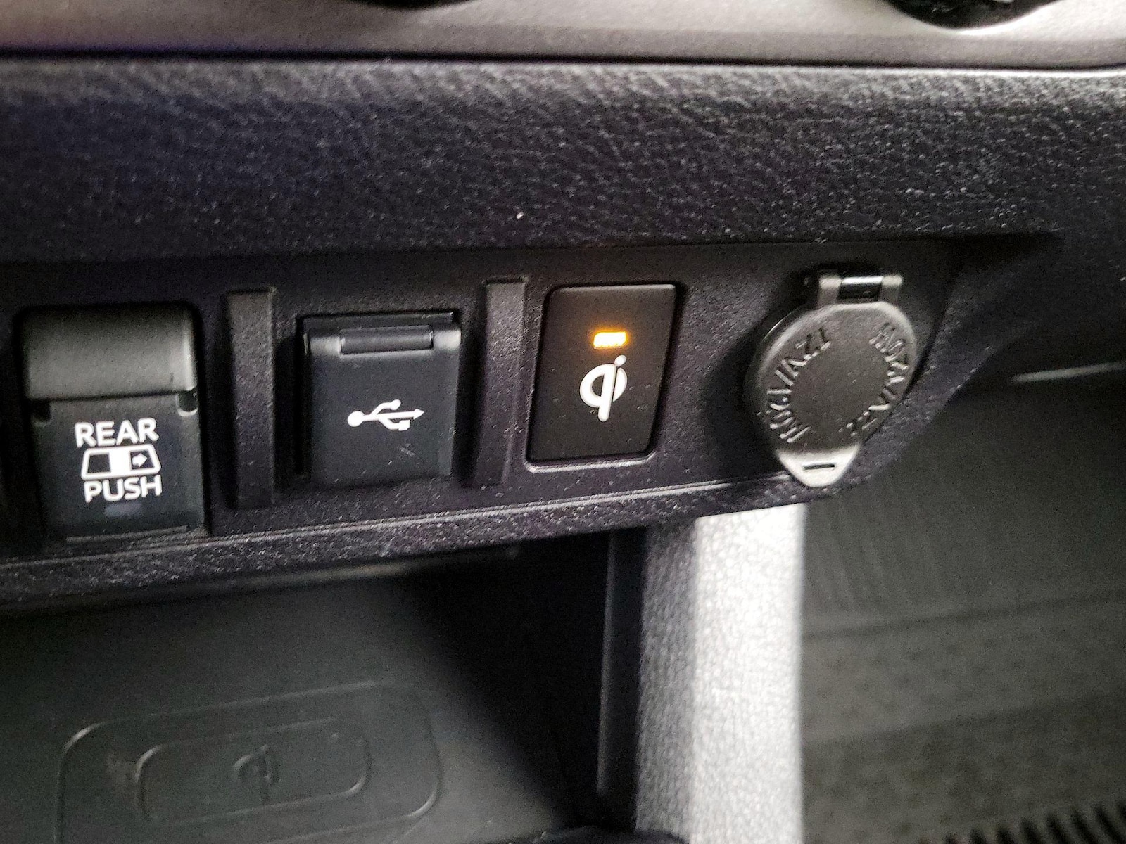 2023 Toyota Tacoma TRD Sport - Photo 20