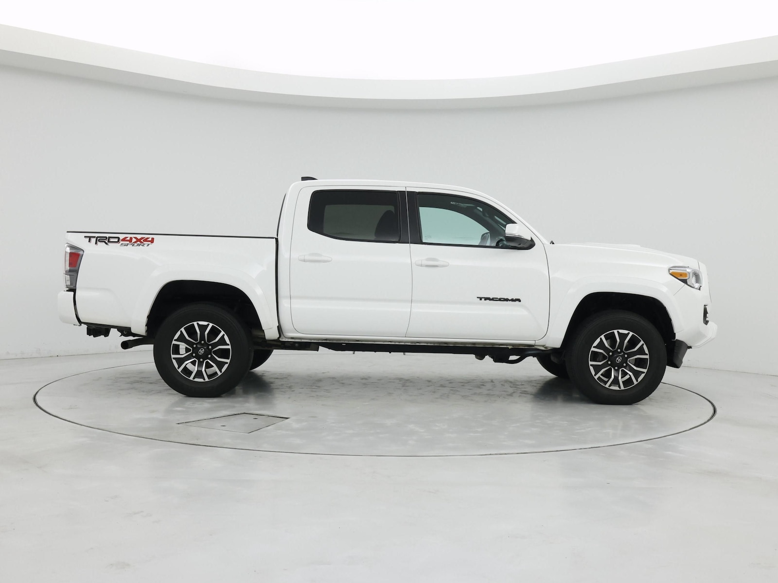 2023 Toyota Tacoma TRD Sport - Photo 8
