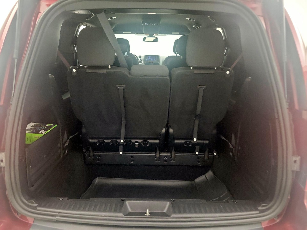 Trunk/Cargo (Seats Up)