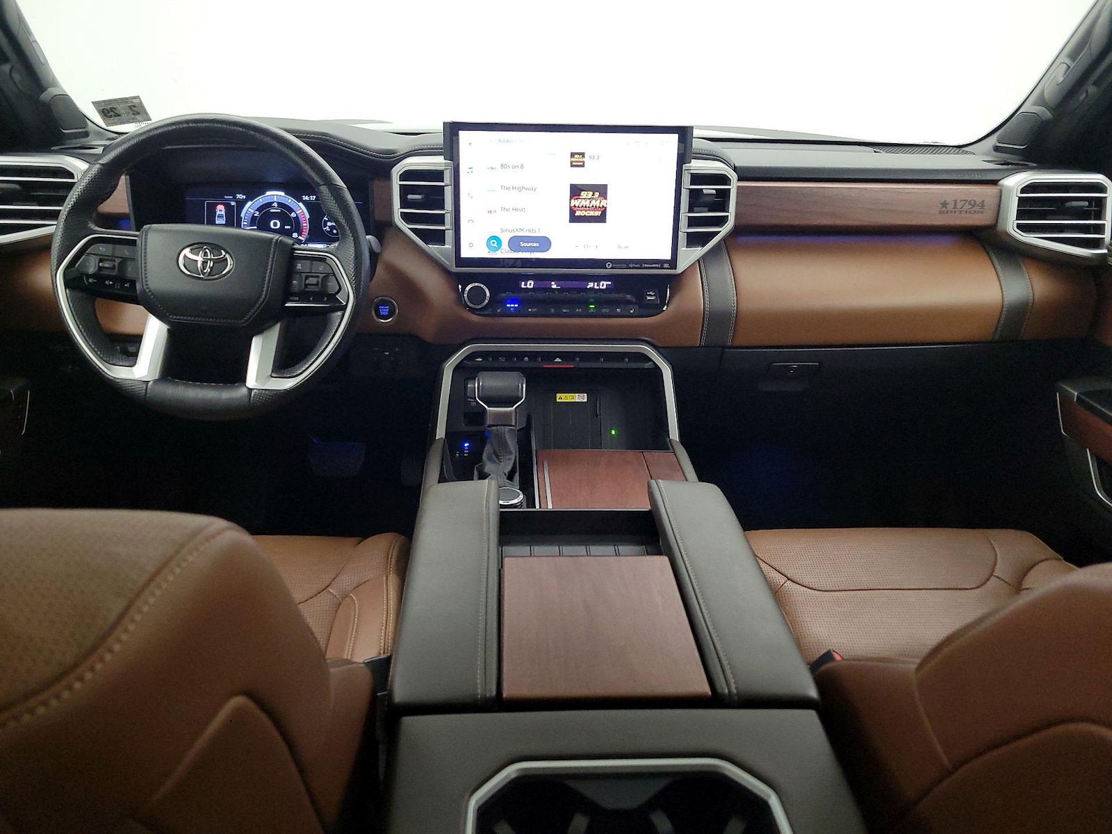 2024 Toyota Tundra 1794 Edition - Photo 10