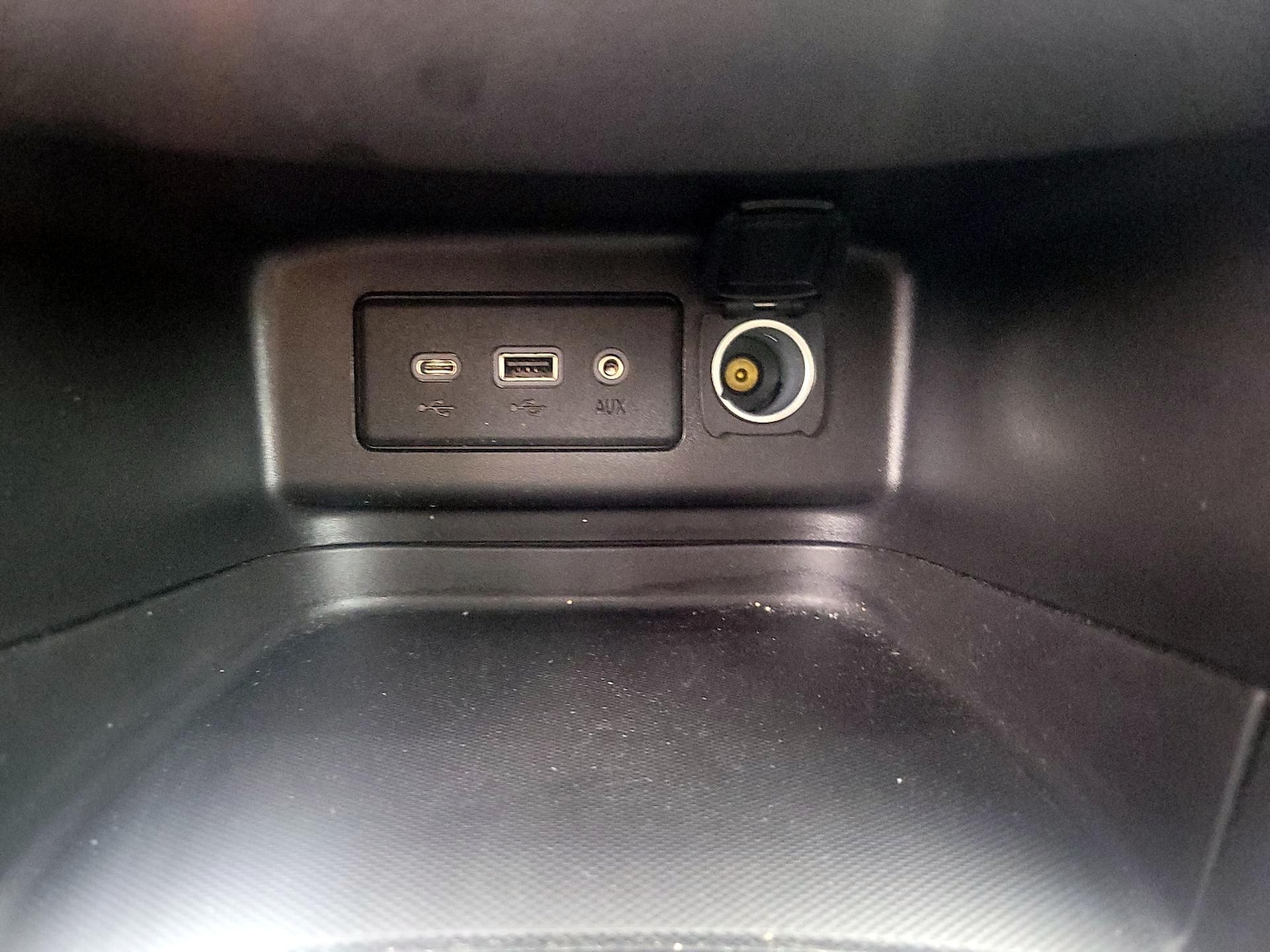 2023 Chevrolet Equinox LT - Photo 19