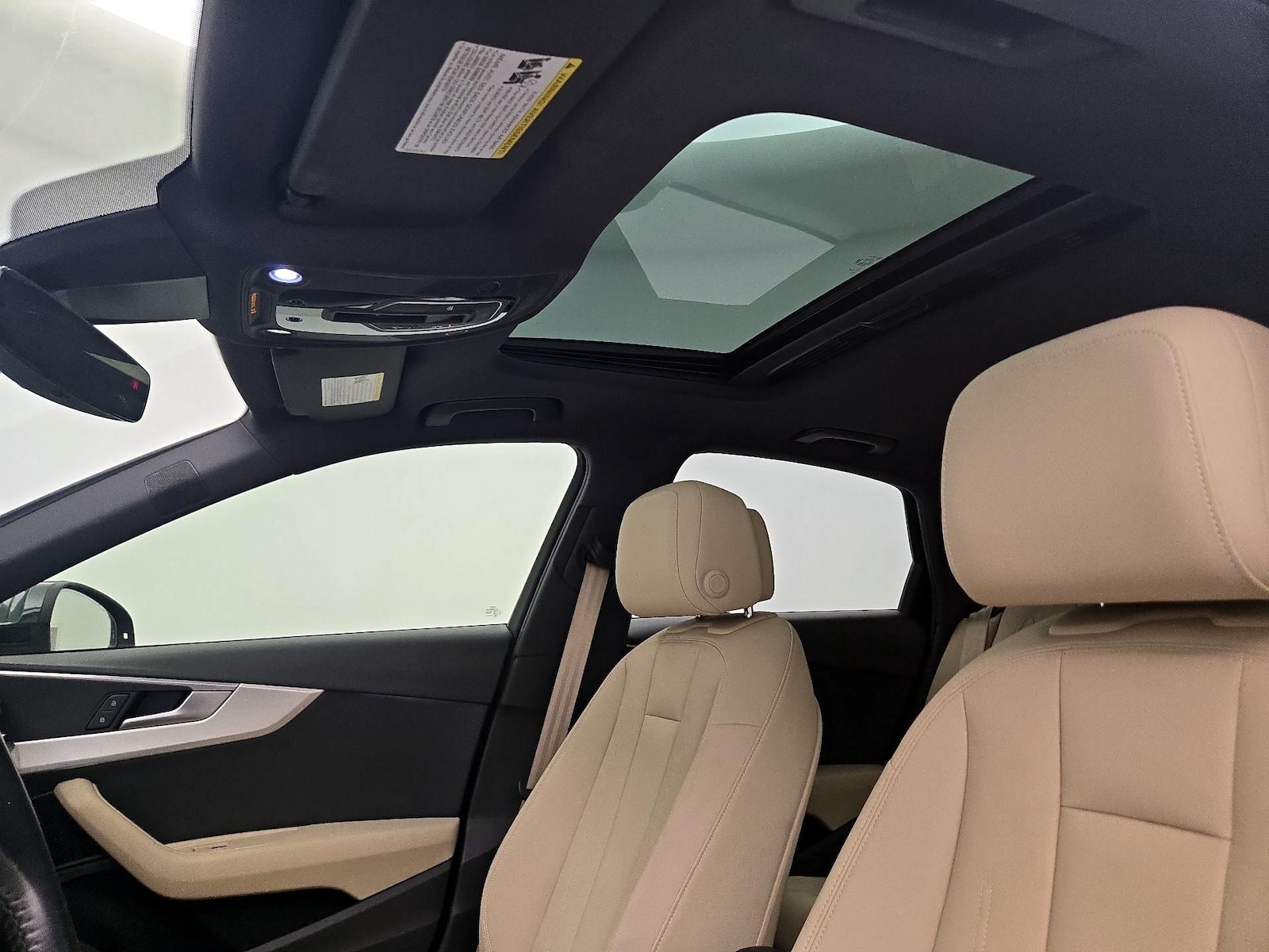 Sunroof(s) & Overhead Airbags