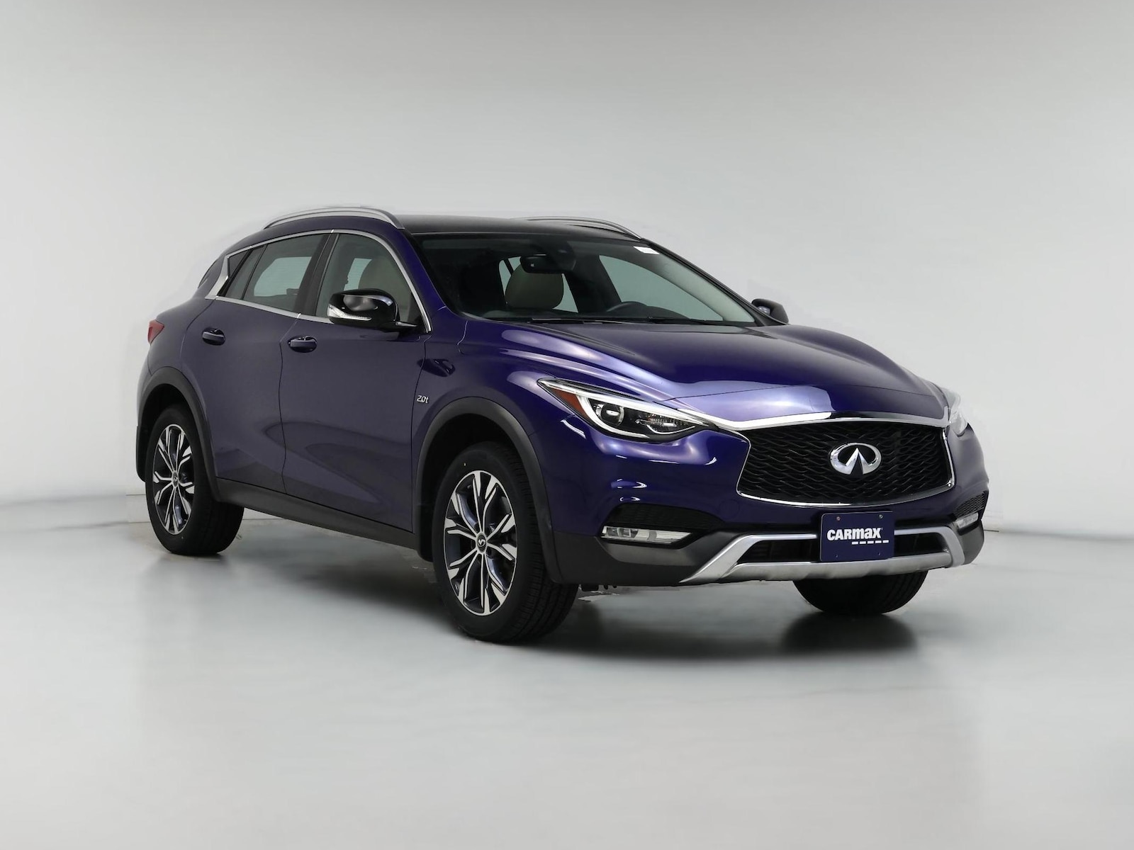 2017 INFINITI QX30